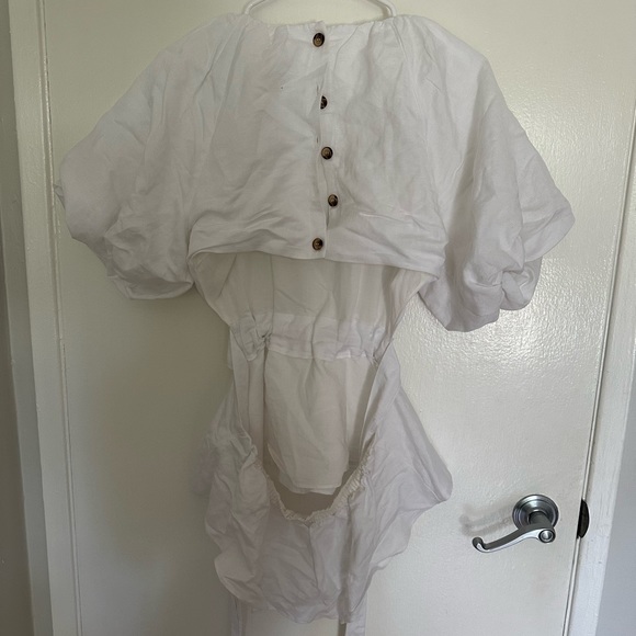 ASTR the label Vendetti open back linen blend top size S - Picture 5 of 5